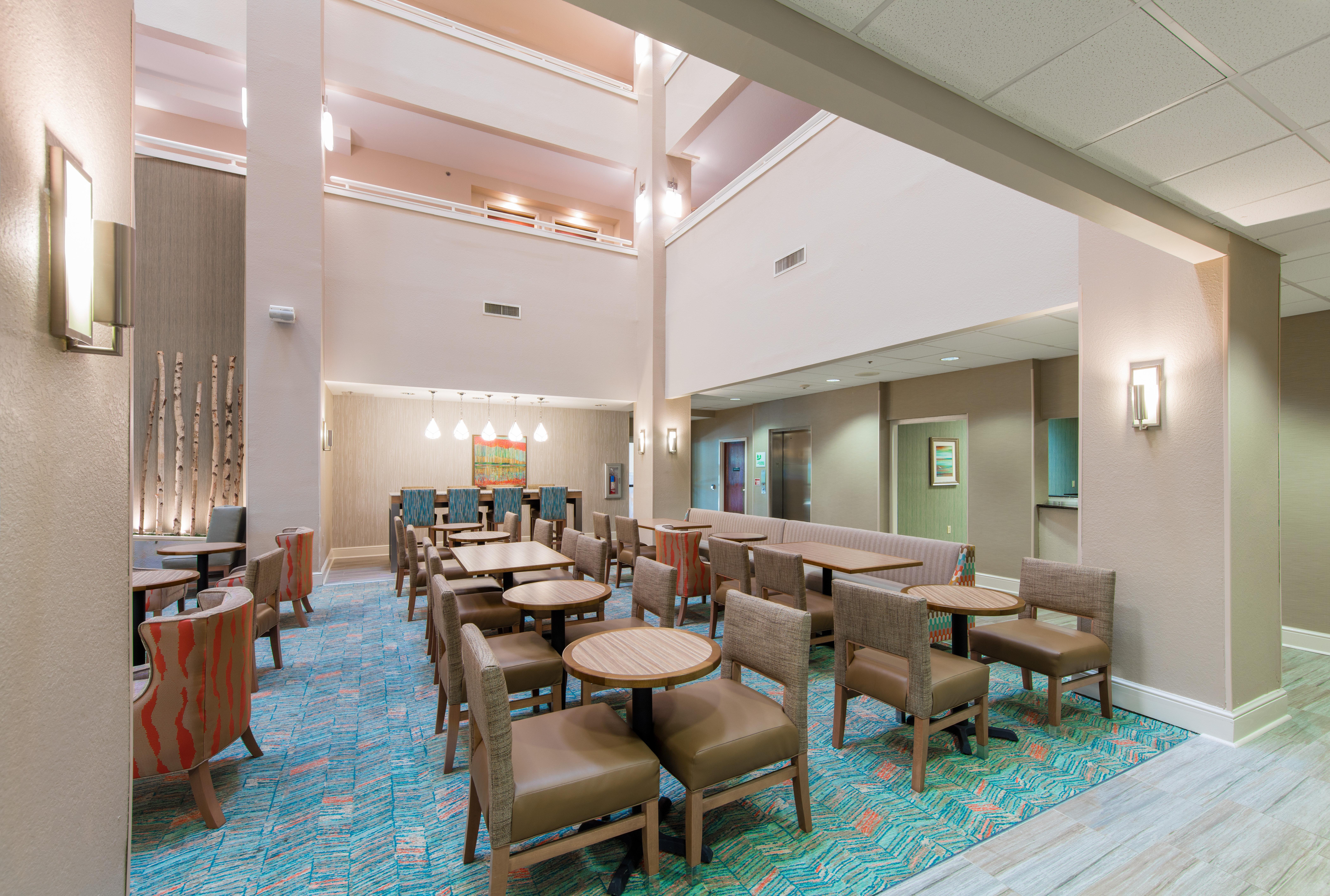 Holiday Inn Hotel & Suites Lake City By Ihg Zewnętrze zdjęcie