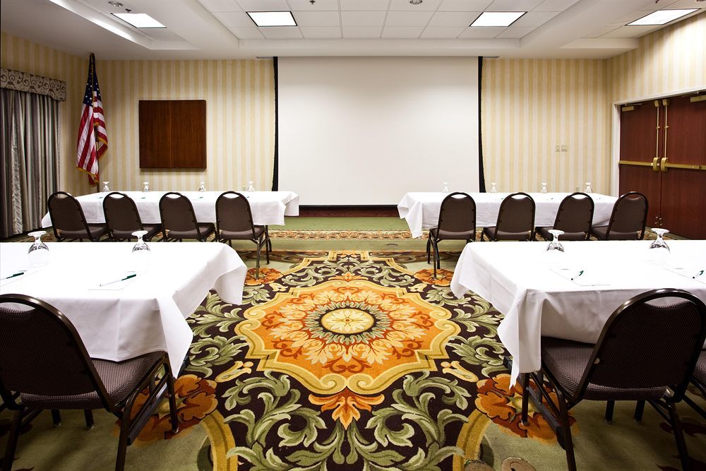 Holiday Inn Hotel & Suites Lake City By Ihg Zewnętrze zdjęcie