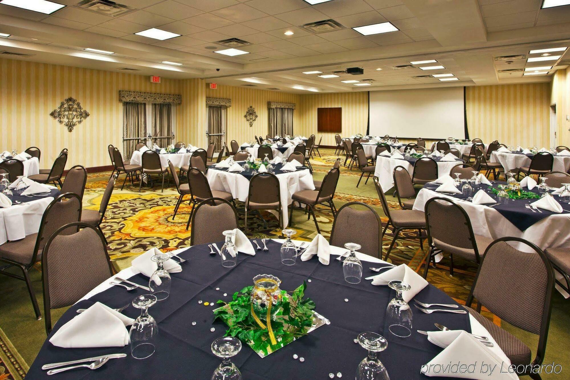 Holiday Inn Hotel & Suites Lake City By Ihg Zewnętrze zdjęcie